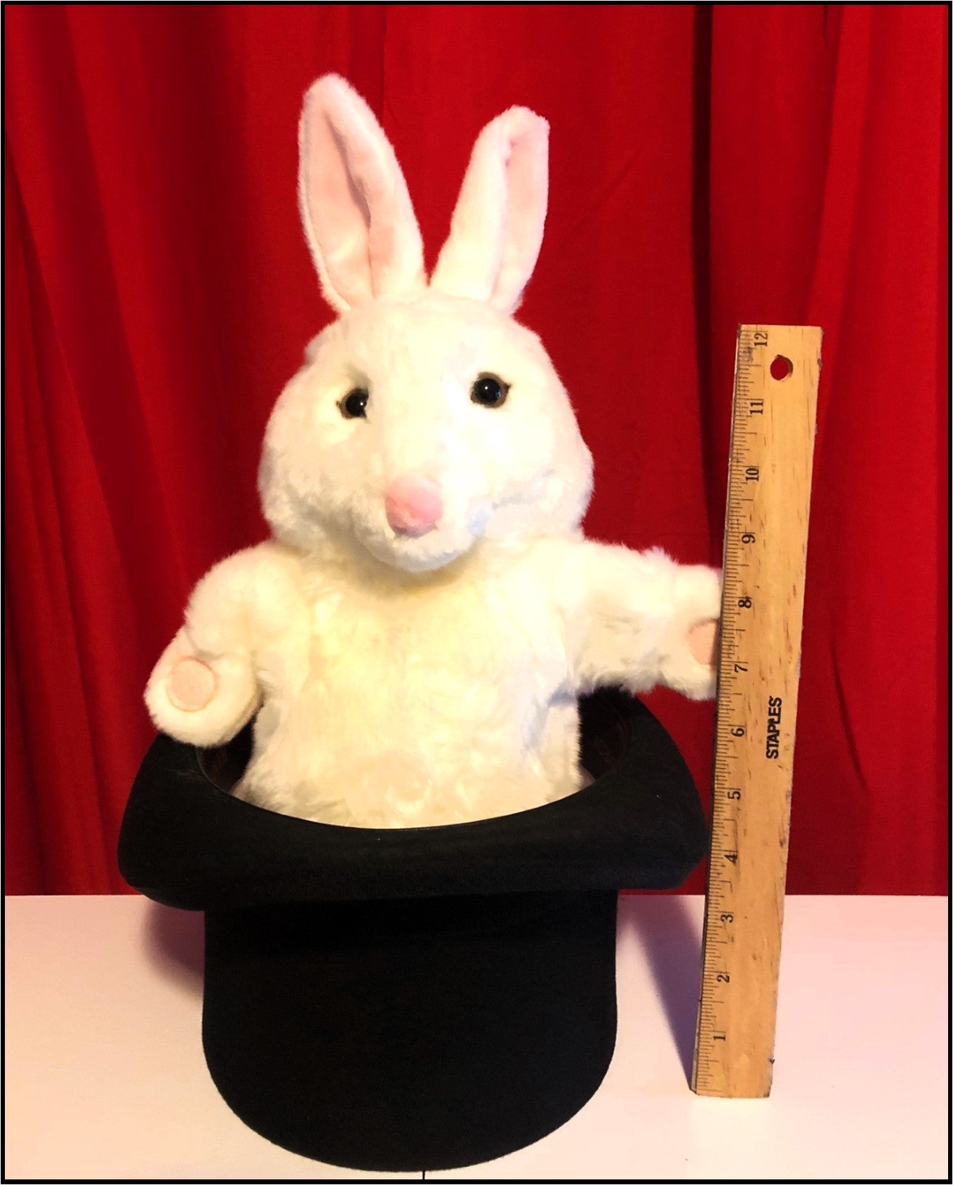 Bunny in Hat Puppet – Tommy James Magic Products